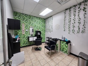 Concord Rd, Lafayette, IN for lease Interior Photo- Image 1 of 2