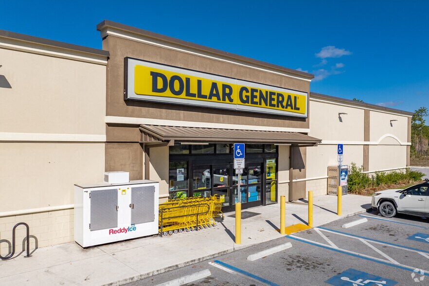 17111 Commercial Way, Brooksville, FL for sale - Primary Photo - Image 1 of 1