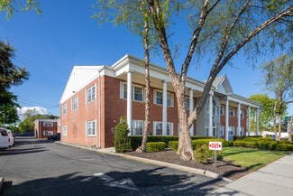 More details for 475 E Main St, Patchogue, NY - Office for Sale