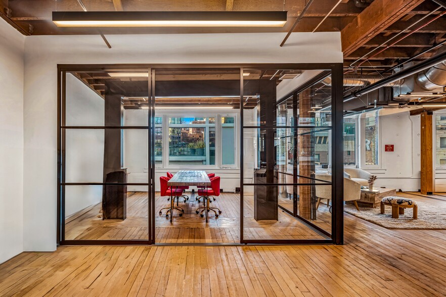 734 S Main St, Los Angeles, CA for lease - Interior Photo - Image 1 of 15