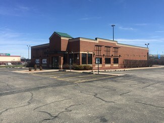 More details for 900 Riverside Dr, East Peoria, IL - Retail for Sale