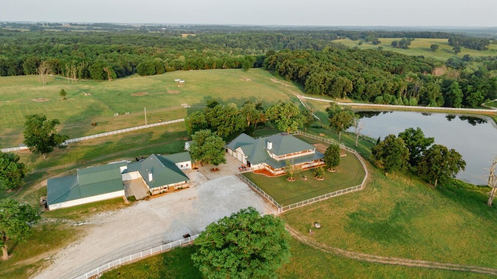 352 MO-245, Dadeville, MO for sale - Building Photo - Image 3 of 126