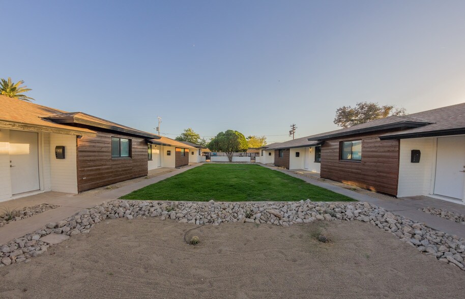 1535 W Indian School Rd, Phoenix, AZ for sale - Building Photo - Image 1 of 1