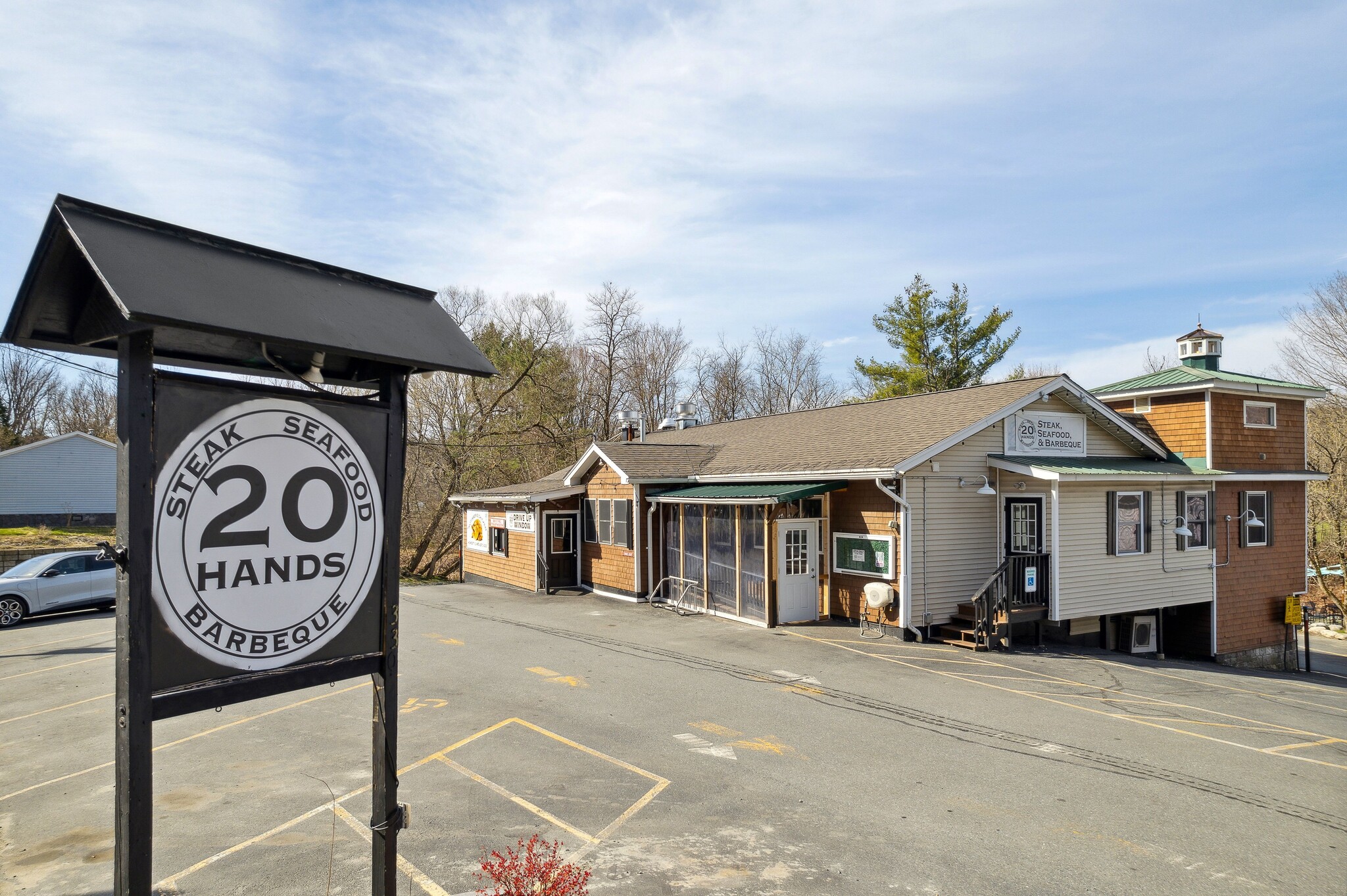 330 US Route 4, Enfield, NH for sale Primary Photo- Image 1 of 7