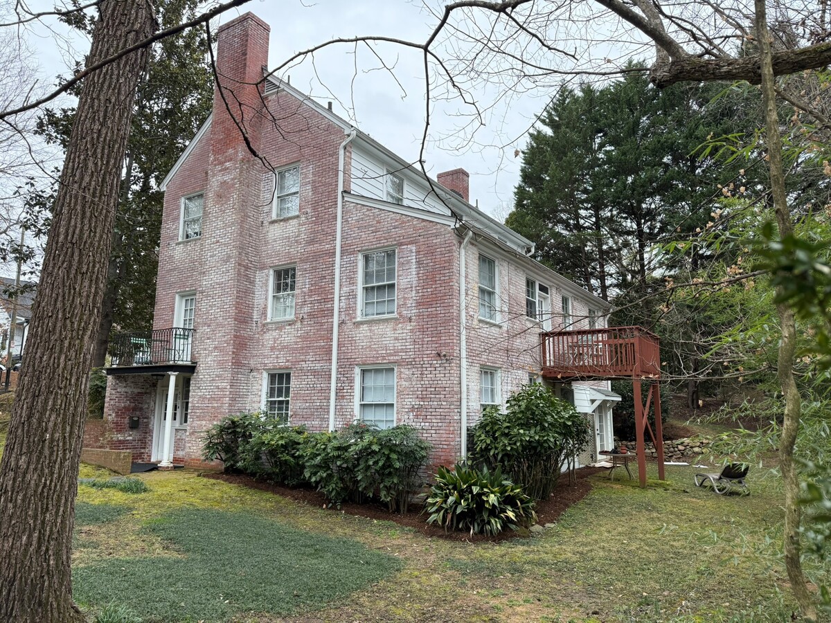 View Photo