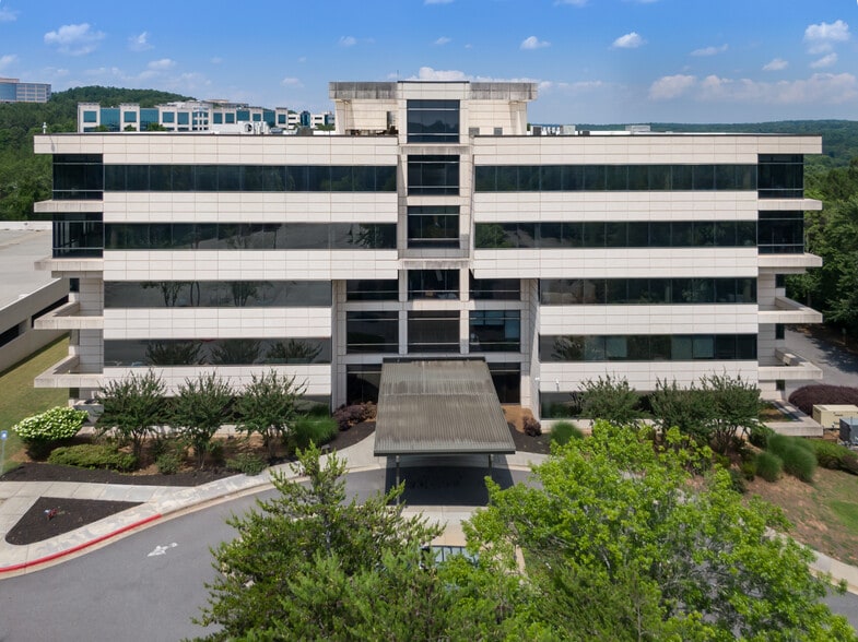 3333 Old Milton Pky, Alpharetta, GA for lease - Building Photo - Image 2 of 17