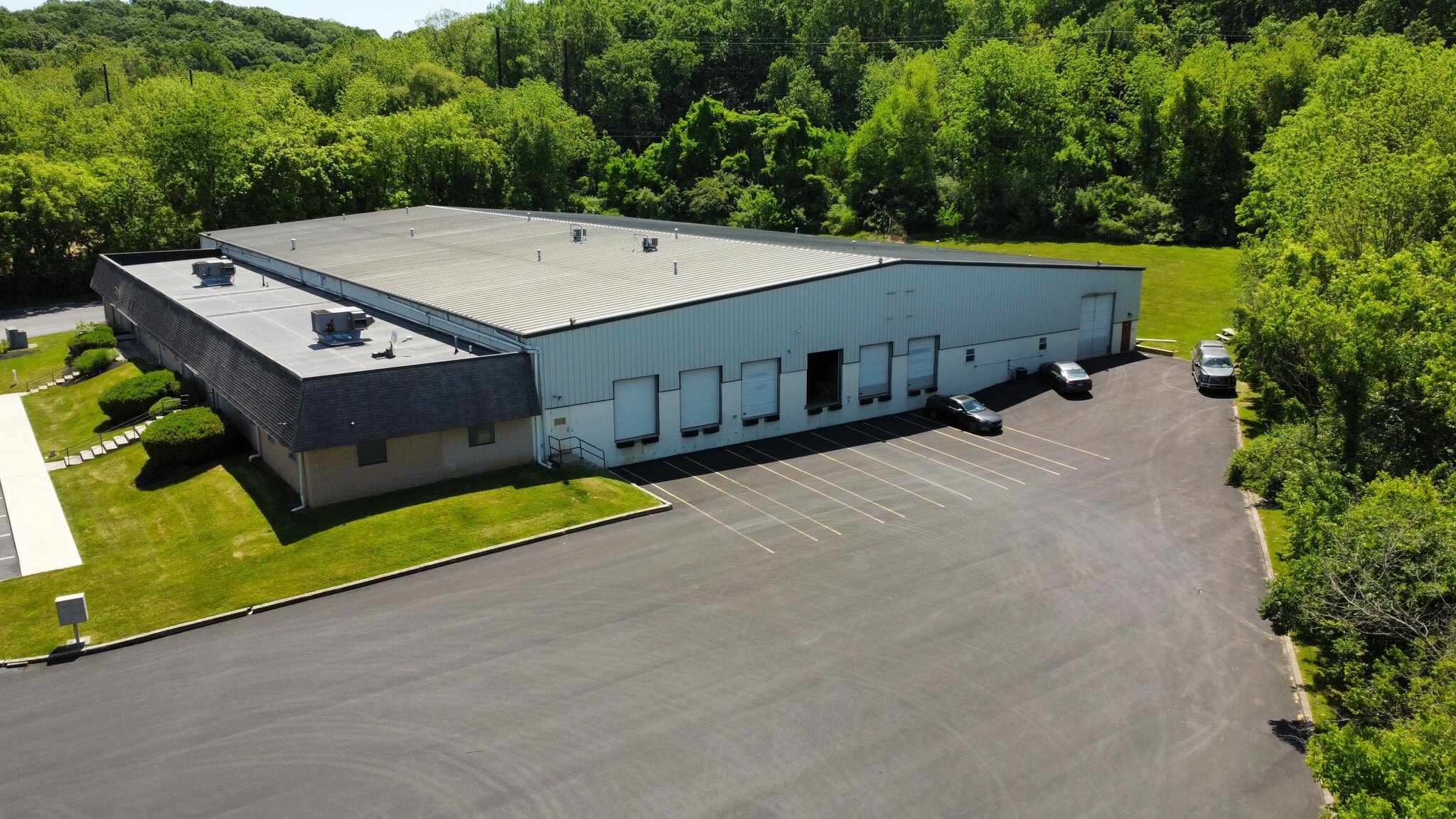 608-612 Jeffers Cir, Exton, PA for sale Building Photo- Image 1 of 1