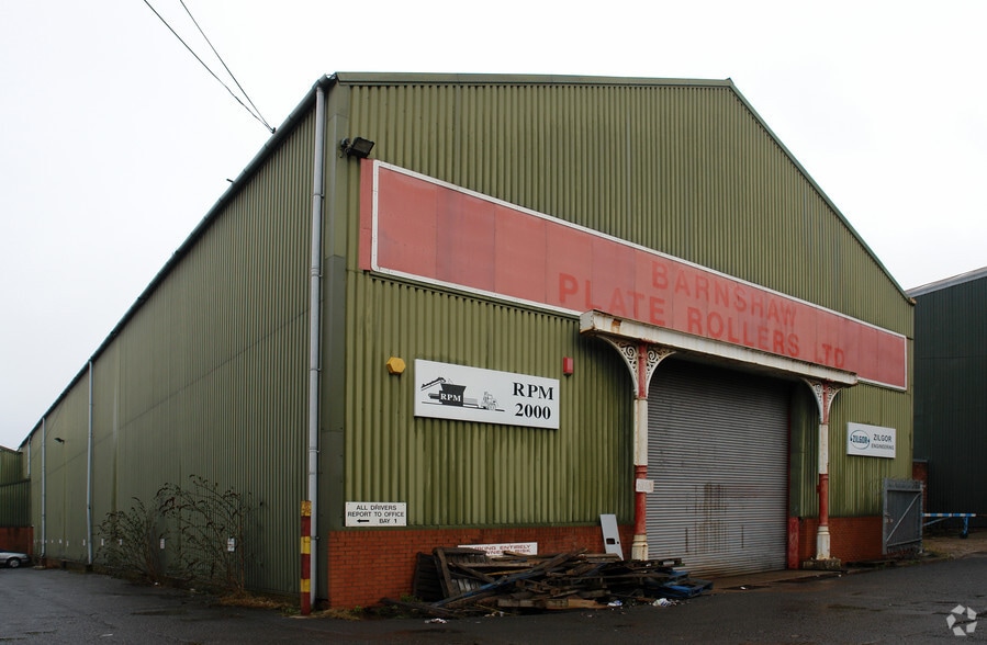Spring Rd, Wolverhampton for sale - Building Photo - Image 2 of 3