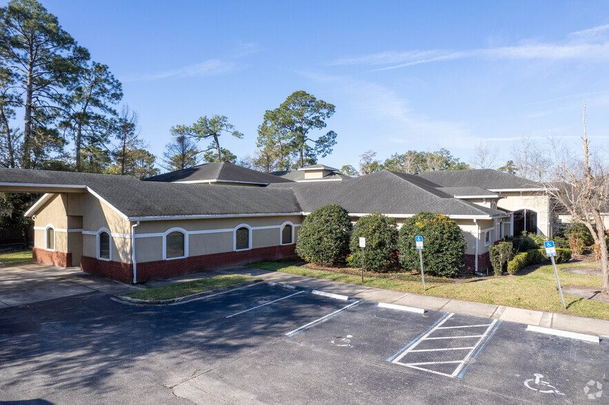 5742 Booth Rd, Jacksonville, FL for lease - Building Photo - Image 1 of 20