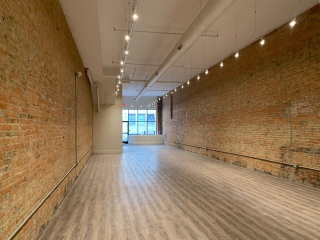 44 N High St, Columbus, OH for lease - Building Photo - Image 3 of 8