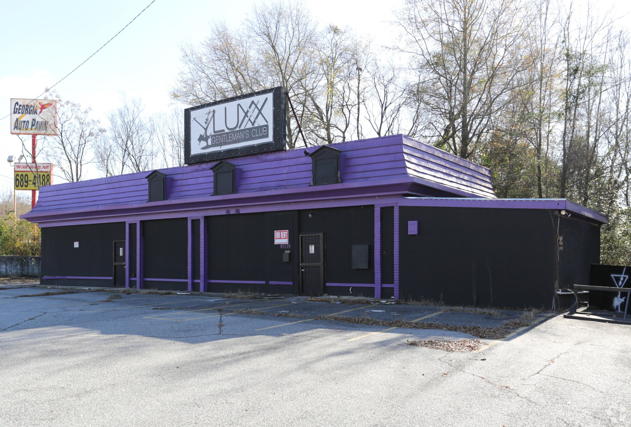 3742 Victory Dr, Columbus, GA for sale Primary Photo- Image 1 of 1