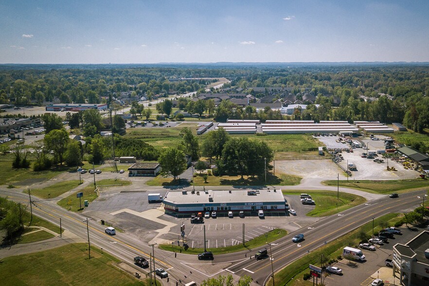 7920 Fegenbush Ln, Louisville, KY 40228