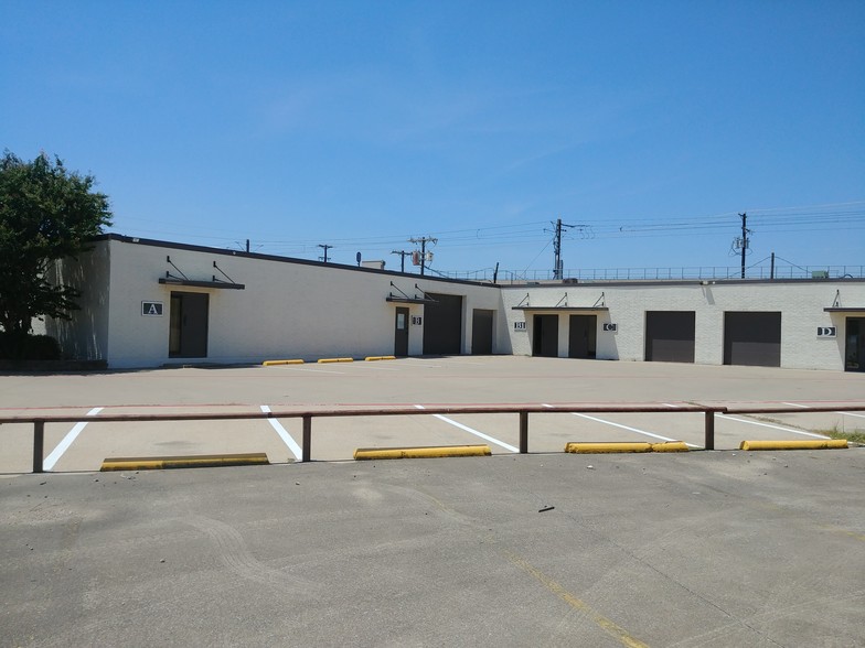 849 J Pl, Plano, TX for lease - Building Photo - Image 1 of 3