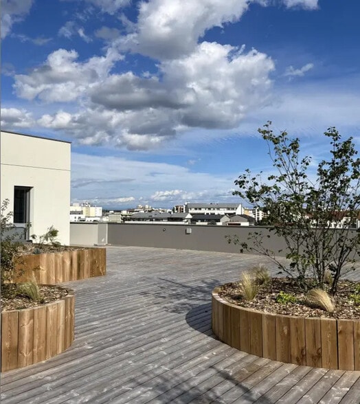 9 Rue Bonnet, Villeurbanne for lease - Building Photo - Image 3 of 4