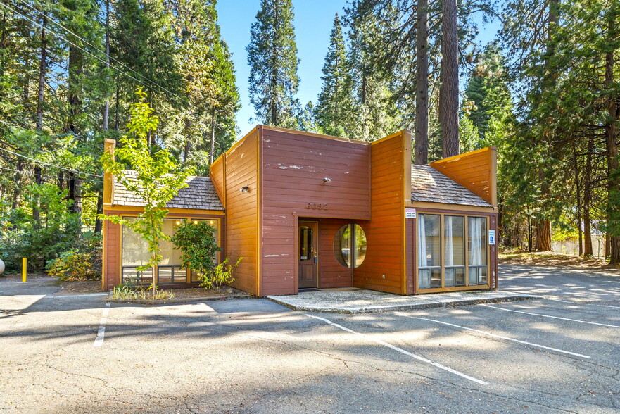 6092 Pony Express Trl, Pollock Pines, CA for sale - Building Photo - Image 2 of 24