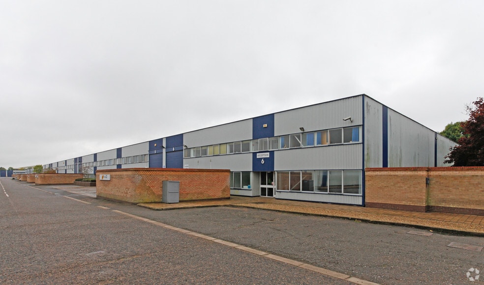 1-6 Holkham Rd, Peterborough for lease - Building Photo - Image 2 of 3