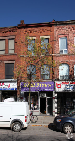 393 Spadina Ave, Toronto, ON for sale - Primary Photo - Image 1 of 1