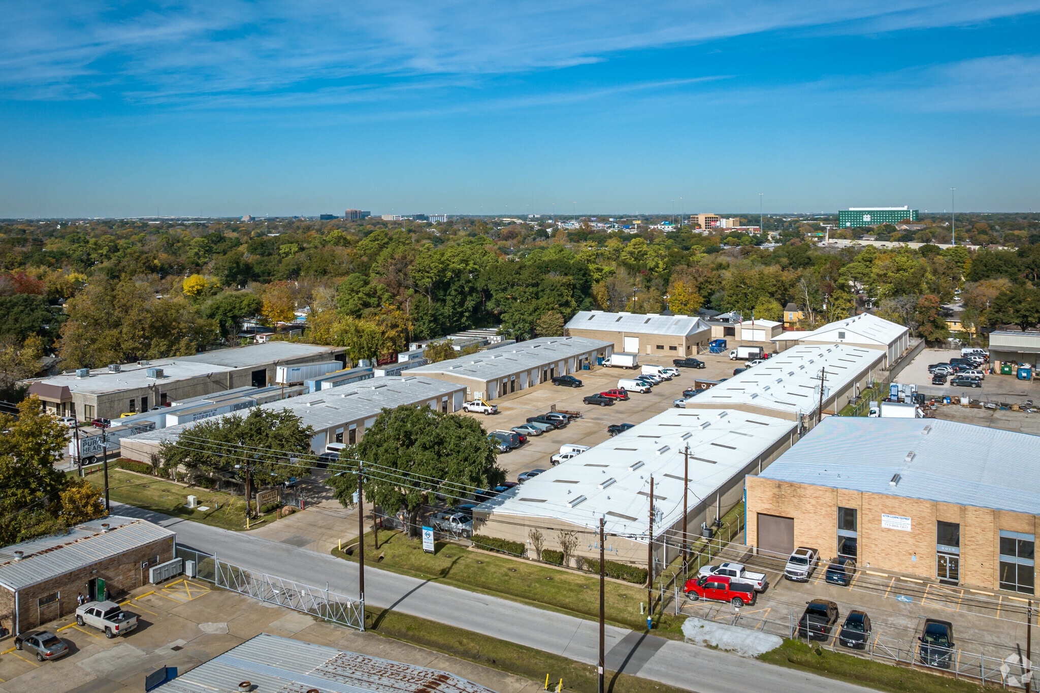 6104 Milwee St, Houston, TX for lease Aerial- Image 1 of 12