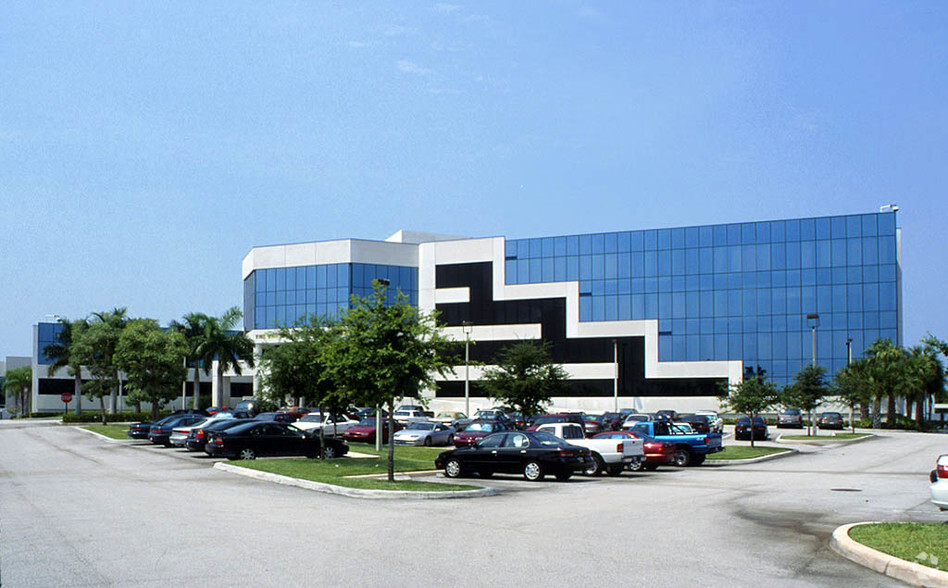 4200 Northcorp Pky, Palm Beach Gardens, FL for lease - Other - Image 2 of 14