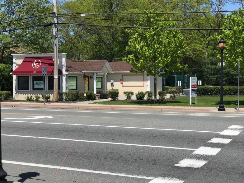 1097 Portion Rd, Farmingville, NY for sale - Building Photo - Image 1 of 1