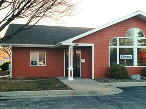 1110 Buckeye Ave, Ames, IA for lease Building Photo- Image 1 of 10