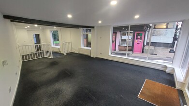 106 High St, Braintree for lease Interior Photo- Image 1 of 6