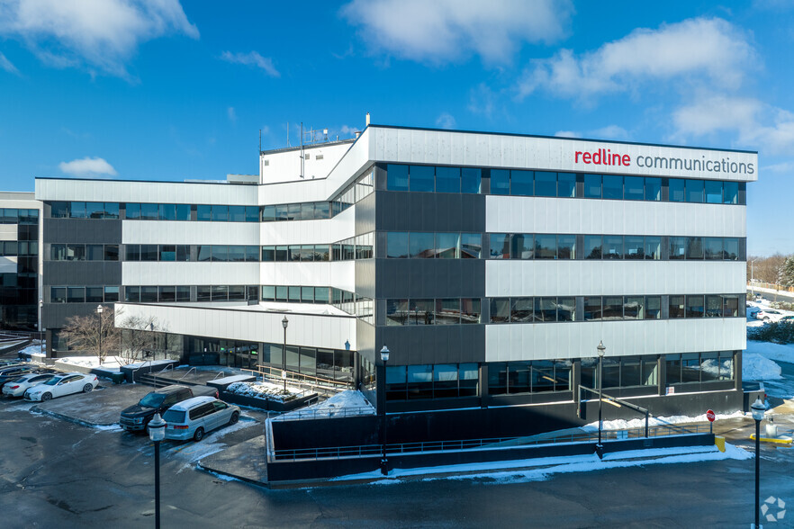 302 Town Centre Blvd N, Markham, ON for lease - Primary Photo - Image 1 of 5