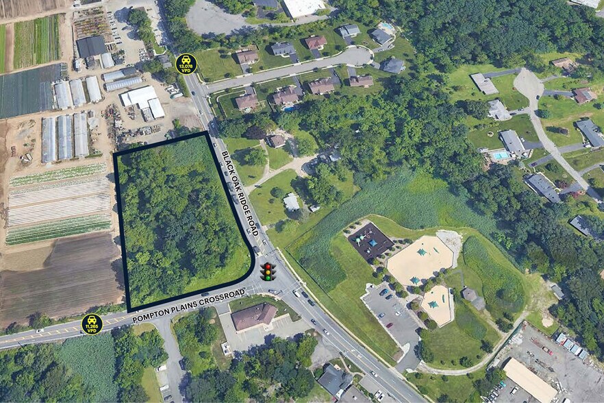 897 Black Oak Ridge Rd, Wayne, NJ for sale - Building Photo - Image 2 of 2