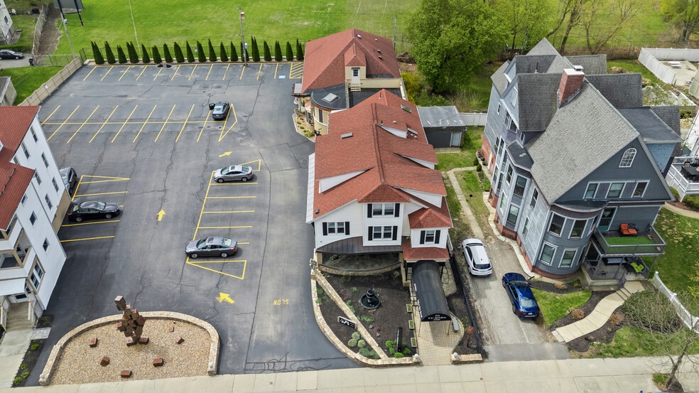 574 Pleasant St, Worcester, MA for sale - Building Photo - Image 2 of 13