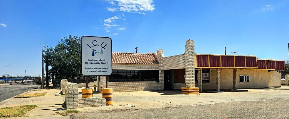 811 50th St, Lubbock, TX for lease - Building Photo - Image 2 of 32