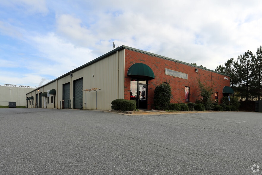 3345 Hutchinson Rd, Cumming, GA for lease - Building Photo - Image 3 of 8
