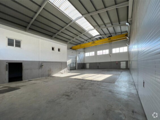 Industrial in Torrijos, Toledo for lease - Primary Photo - Image 1 of 2