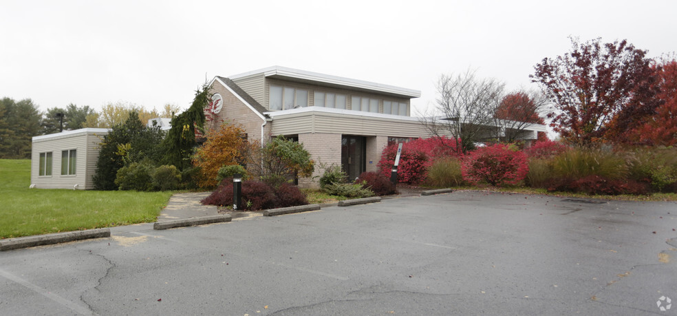 5851 Nor Bath Blvd, Bath, PA for lease - Building Photo - Image 1 of 8