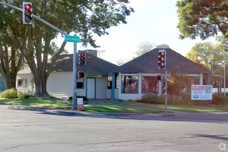 2805 Esplanade Rd, Chico, CA 95973