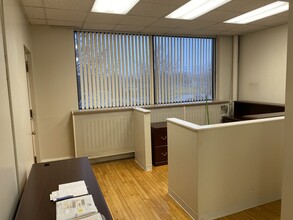 22 Pine St, Bristol, CT for lease Interior Photo- Image 2 of 5