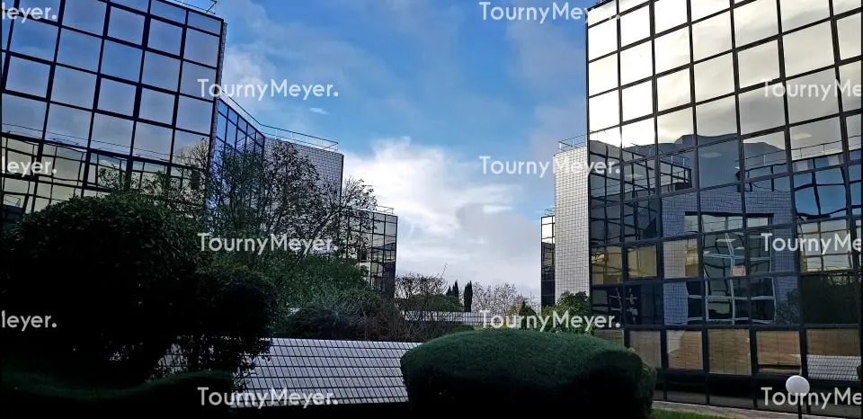 Office in Blagnac for lease - Building Photo - Image 2 of 3