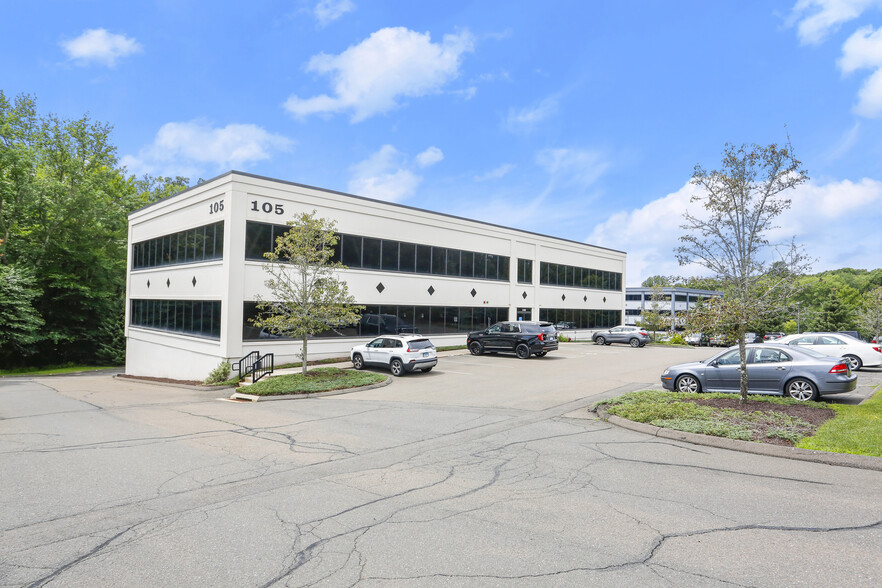 105 Technology Dr, Trumbull, CT for lease - Building Photo - Image 1 of 13