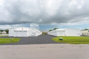 6043 Deacon Rd, Sarasota FL - Warehouse