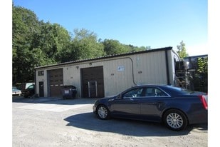 534 N State Rd, Briarcliff Manor Village NY - Warehouse