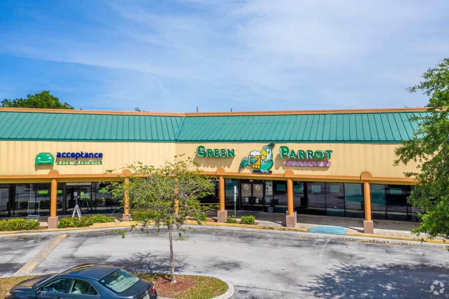 202 E Semoran Blvd, Casselberry, FL for lease - Building Photo - Image 2 of 11