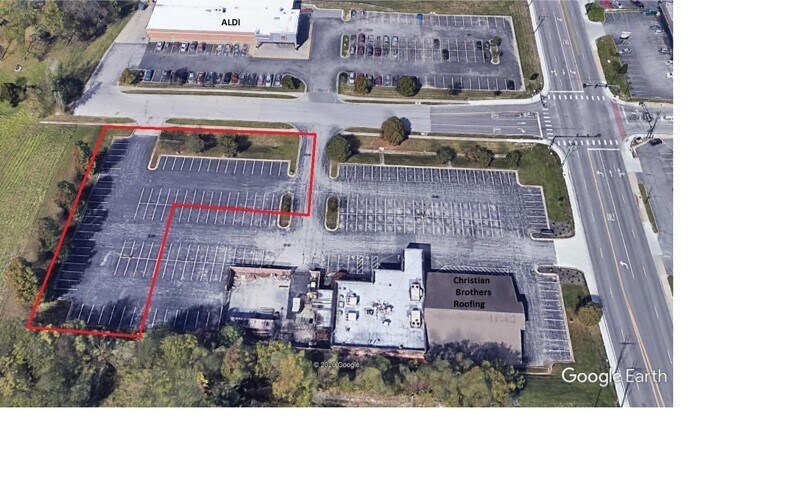 7514 Oak Traffic Way, Gladstone, MO for sale - Building Photo - Image 1 of 3