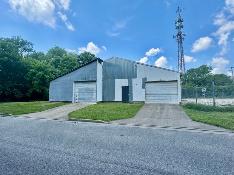2350 24th St, Terre Haute, IN for sale - Primary Photo - Image 1 of 14