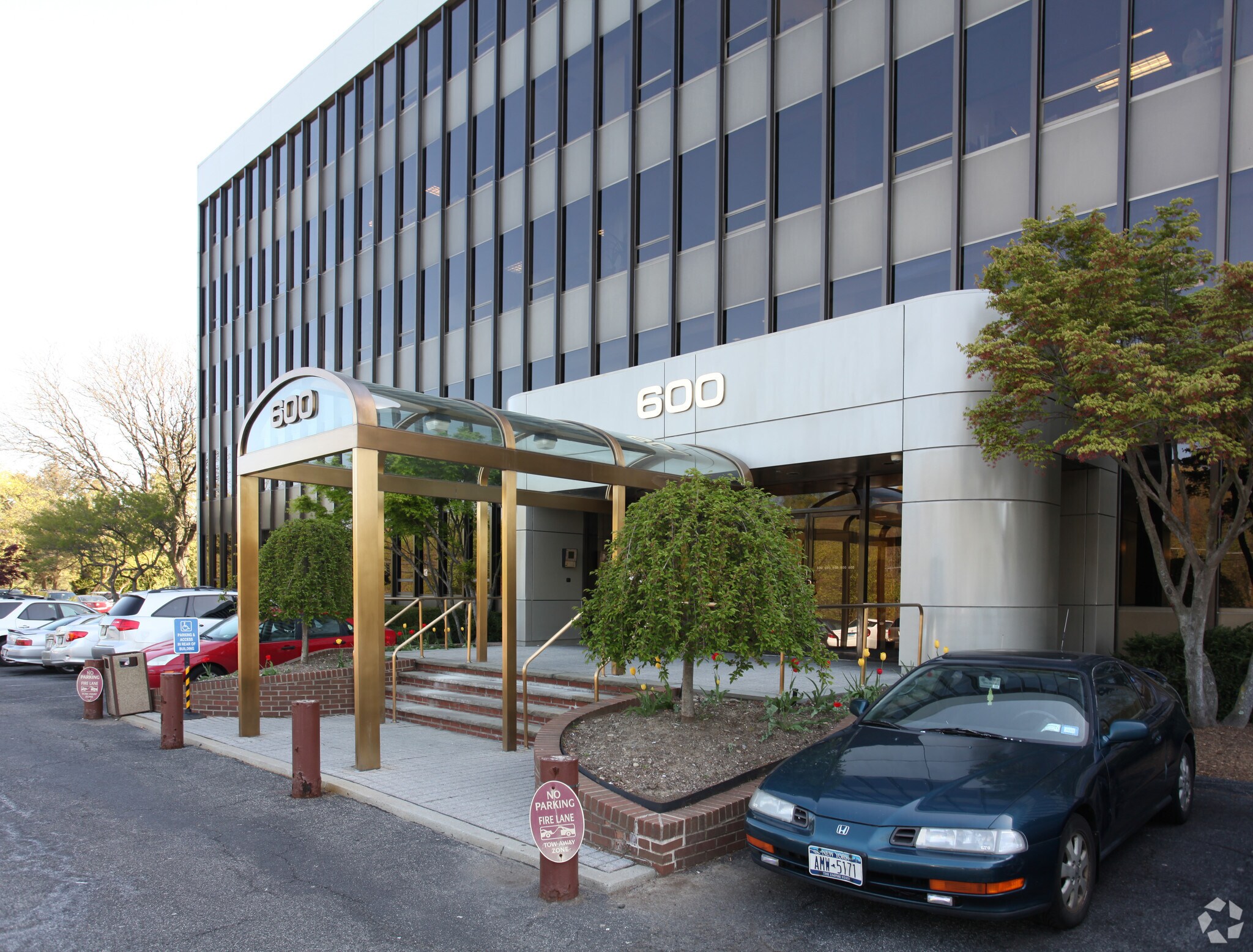 600 Mamaroneck Ave, Harrison, NY 10528 OfficeMedical for Lease