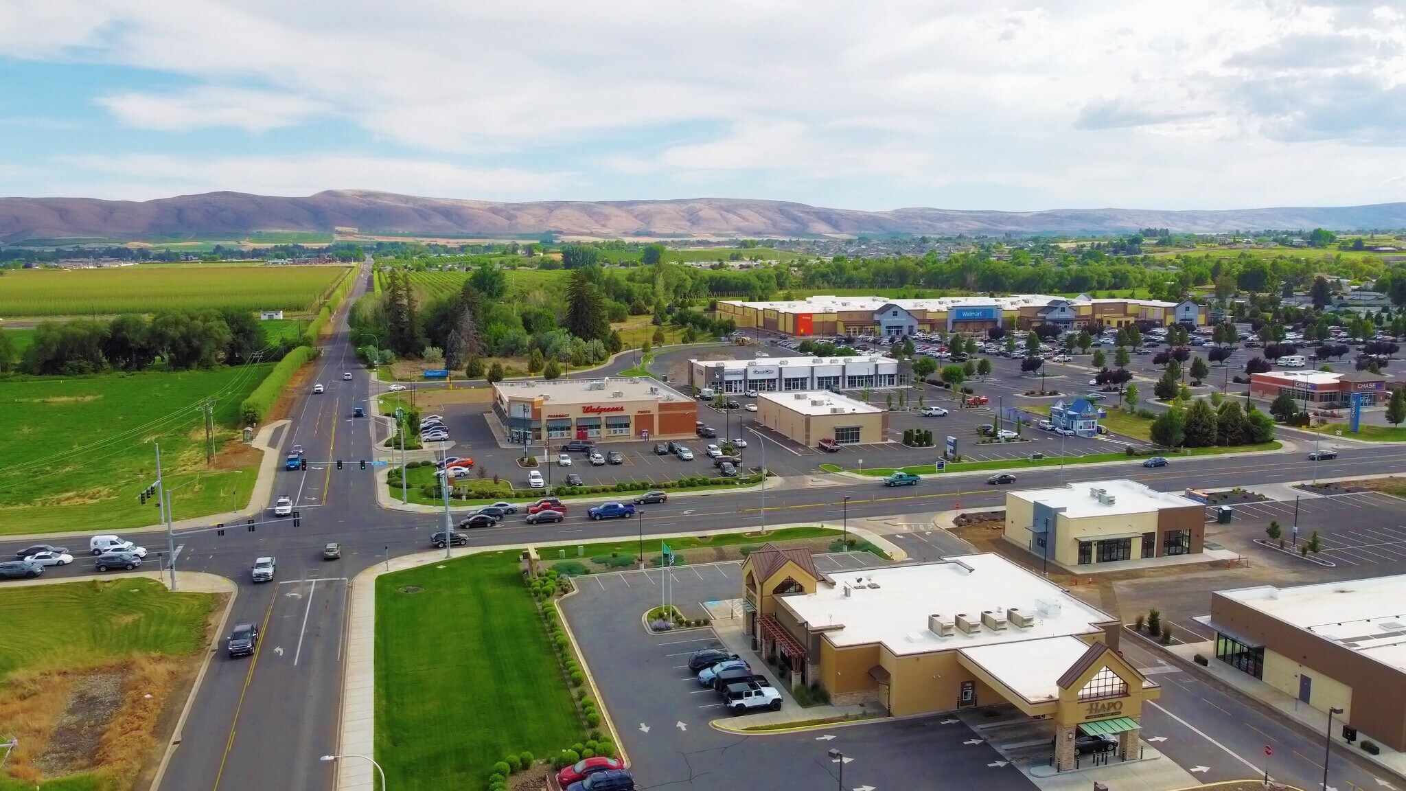 6410 W Nob Hill Blvd, Yakima, WA 98908 Retail for Lease