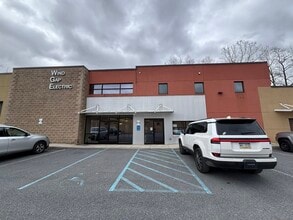 125 W 7th St, Wind Gap, PA for lease Interior Photo- Image 2 of 12