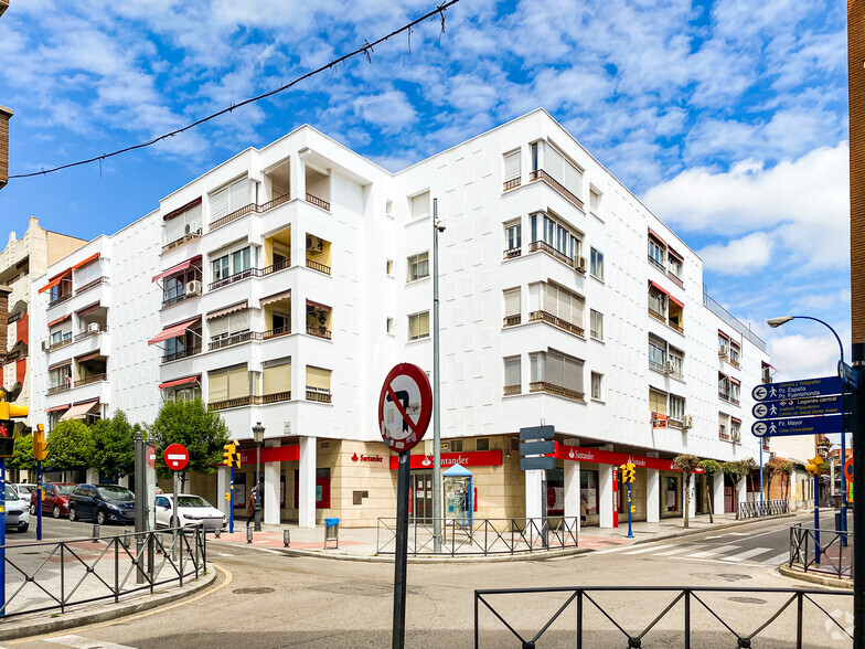 Plaza España, 11, Leganés, Madrid for sale - Primary Photo - Image 1 of 10