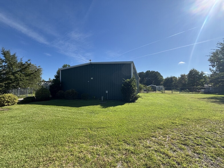 Off Loading Point Area 213 Complex Rd, Rocky Point, NC 28457 - Industrial for Lease | LoopNet