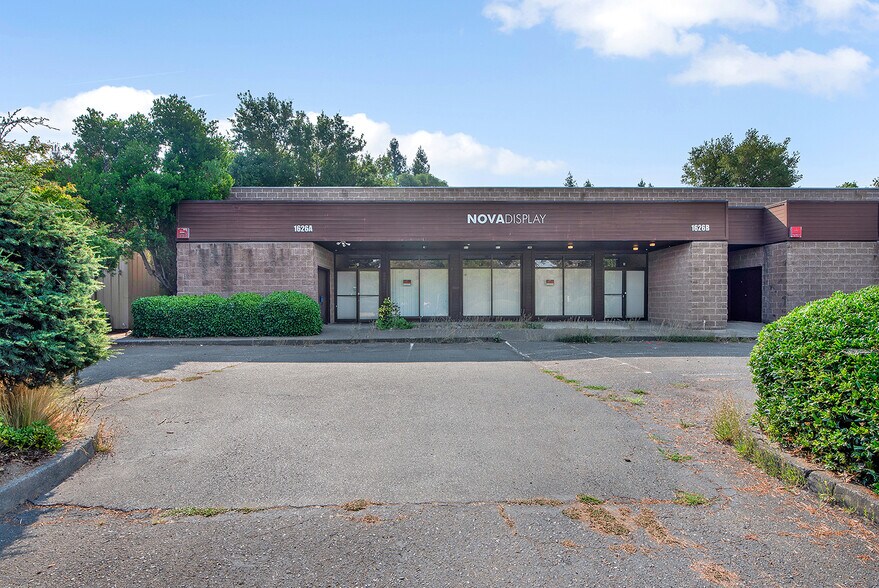 1626 Piner Rd, Santa Rosa, CA 95403