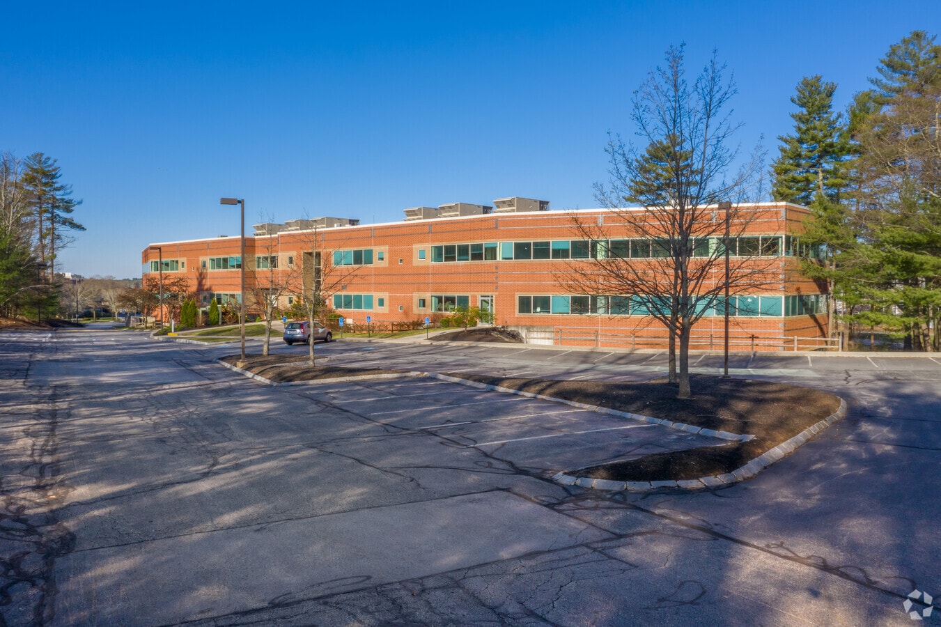 35 Nagog Park, Acton, MA 01720