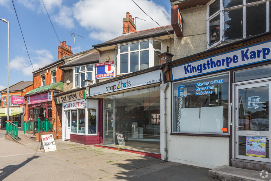 53 Harborough Rd, Northampton for sale - Primary Photo - Image 1 of 1